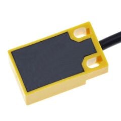 TL-W5MF1 Endüktif Sensör Pnp