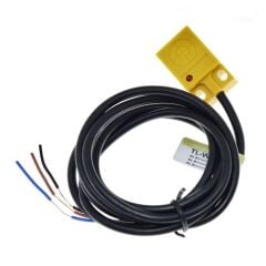 TL-W5MC1 Endüktif Sensör Npn