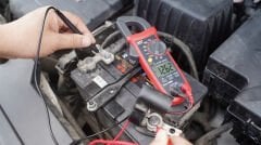 Unit UT204+ 600A AC DC Pensampermetre