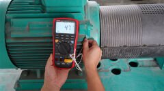 Unit UT533 İzolasyon Direnci Test Cihazı