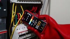 Unit UT121A Akıllı Dijital Multimetre