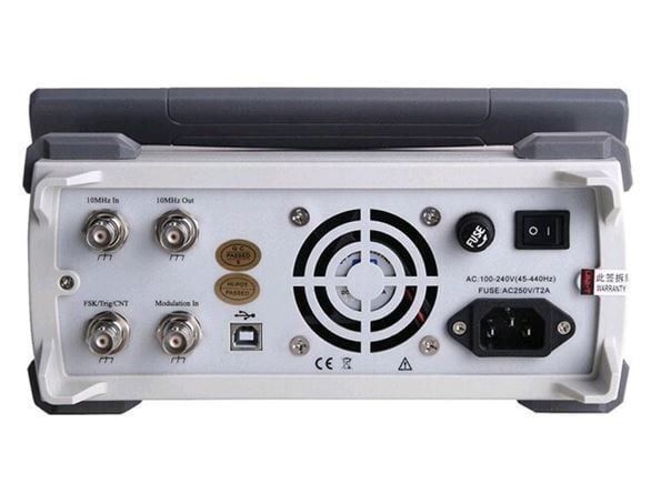 Unit UTG2082B 80Mhz Fonksiyon Sinyal Jenaratörü