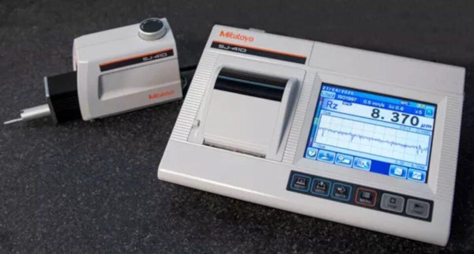 Mitutoyo 178-582-31D Surftest SJ-412